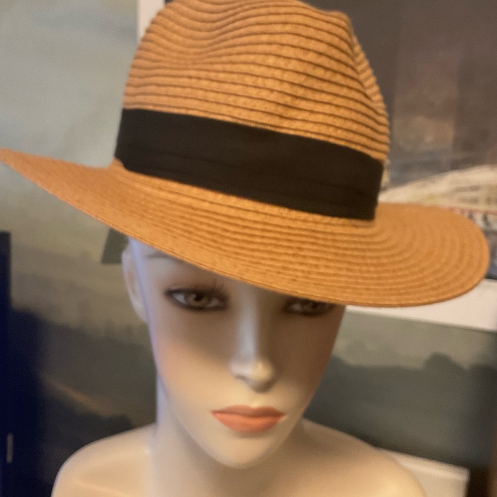 H&M Tan Straw Fedora with Black Band